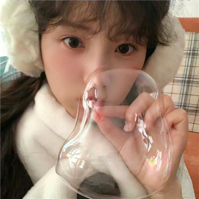面纱下的那不勒斯